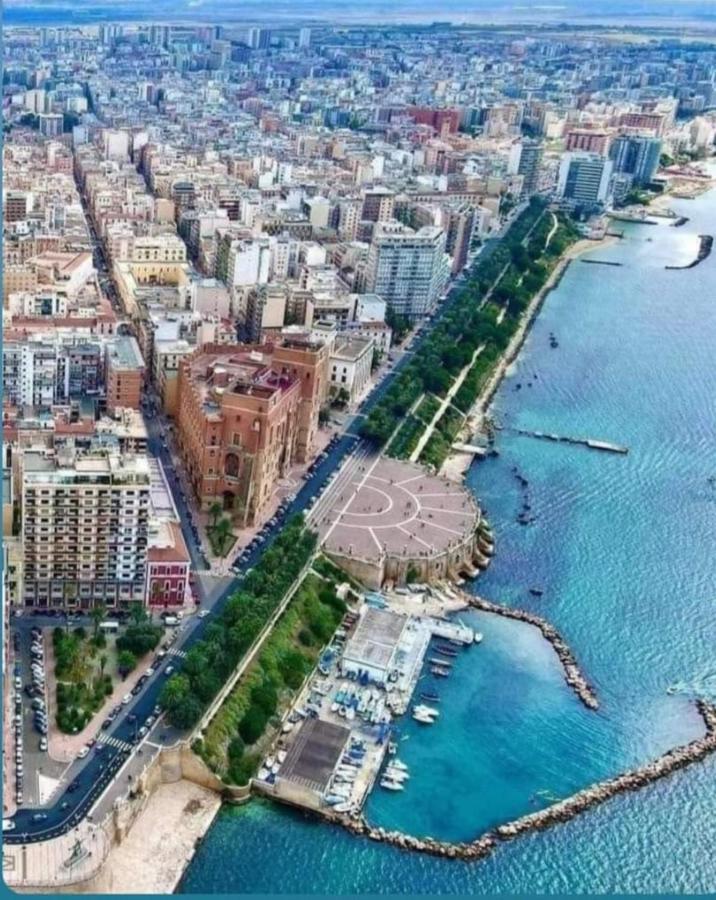 casa Maria Apartment Taranto Bagian luar foto